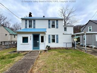 705 Glendale Avenue, South Charleston, WV 25303