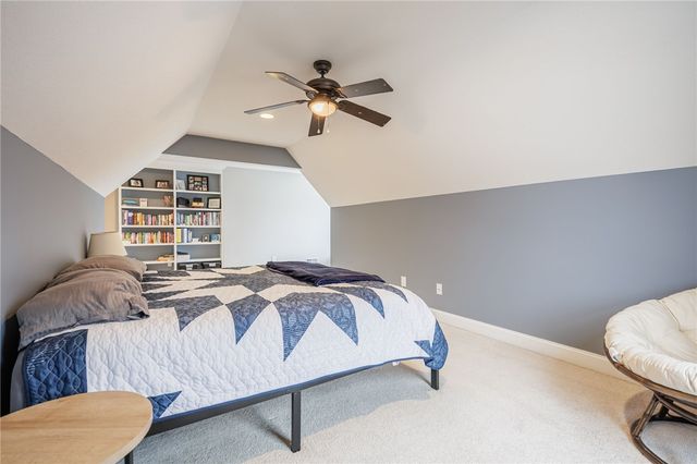 688 Cottage Brook Lane, Webster, NY 14580