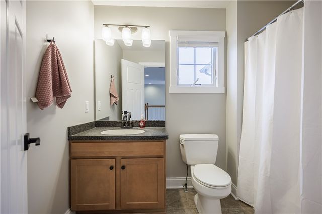 688 Cottage Brook Lane, Webster, NY 14580