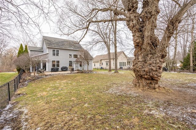 688 Cottage Brook Lane, Webster, NY 14580