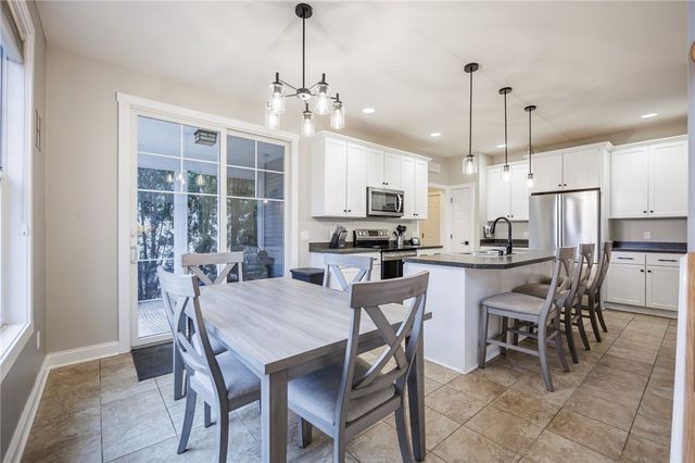 688 Cottage Brook Lane, Webster, NY 14580