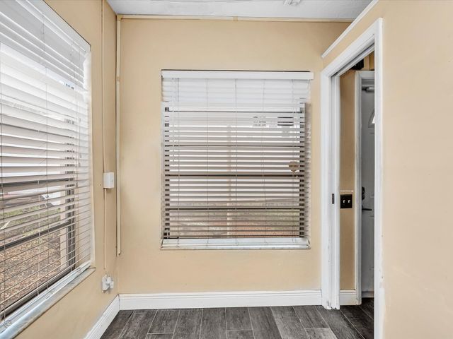 4901 SW 51st Street, Davie, FL 33314