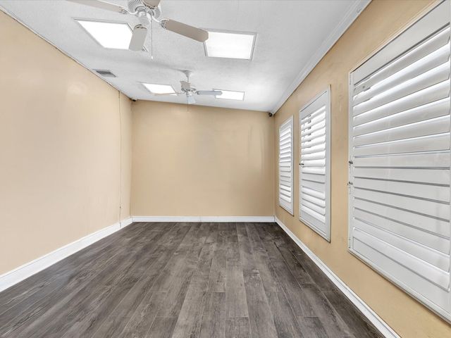 4901 SW 51st Street, Davie, FL 33314