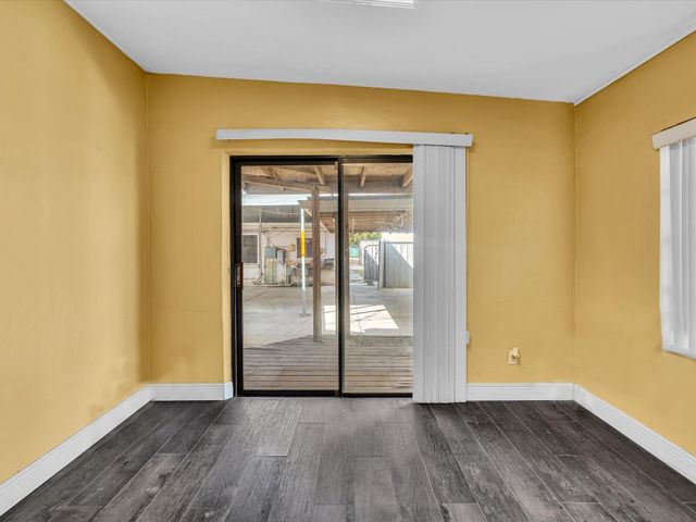 4901 SW 51st Street, Davie, FL 33314