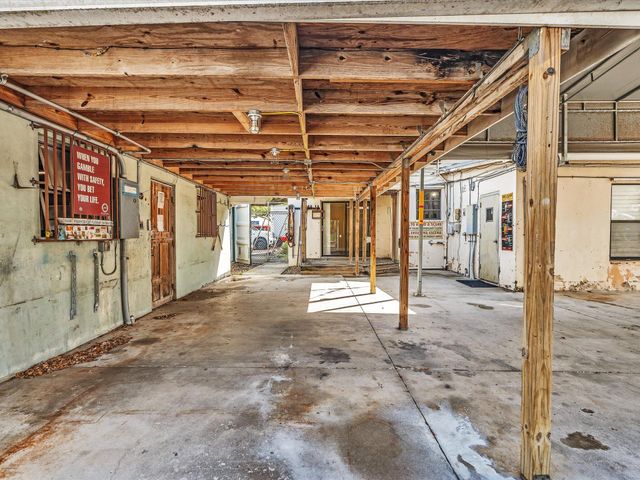 4901 SW 51st Street, Davie, FL 33314