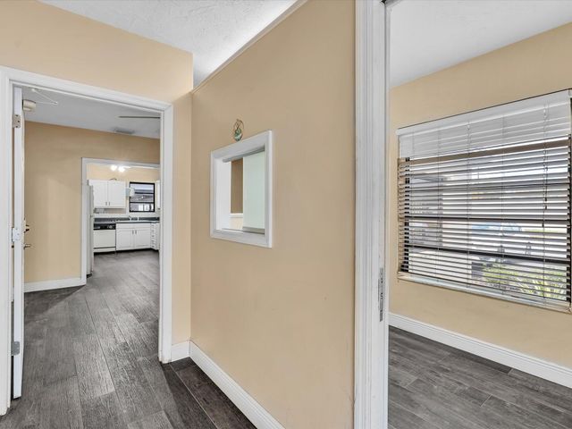 4901 SW 51st Street, Davie, FL 33314