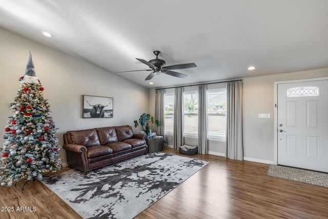 1815 E LA SALLE Road, Phoenix, AZ 85086