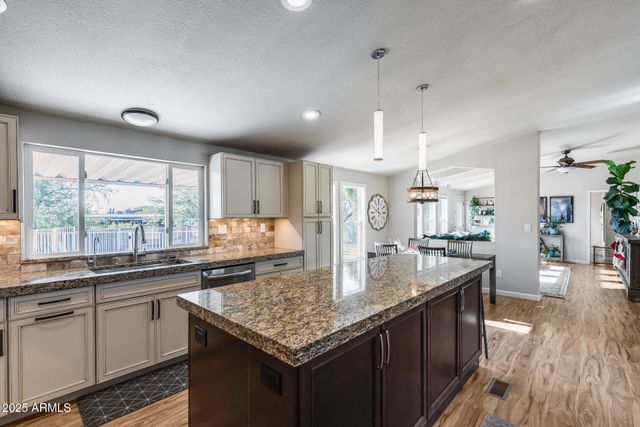 1815 E LA SALLE Road, Phoenix, AZ 85086