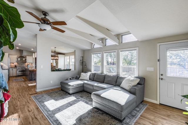 1815 E LA SALLE Road, Phoenix, AZ 85086