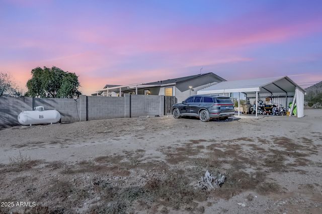 1815 E LA SALLE Road, Phoenix, AZ 85086