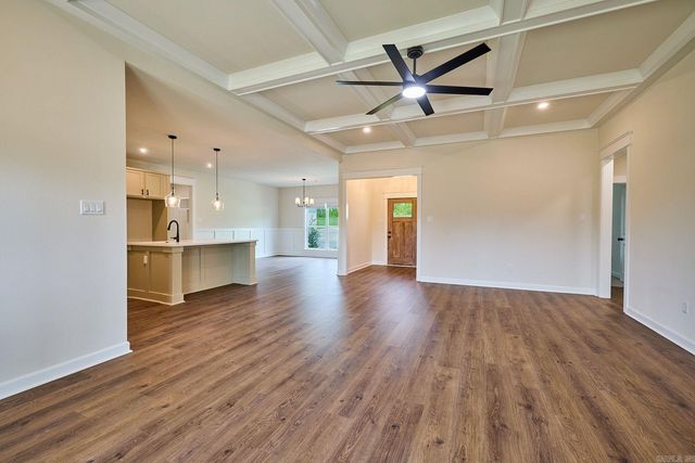 10573 W Miller Sardis Road, Bauxite, AR 72011