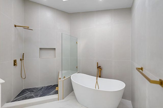 17277 Hampton Boulevard, Boca Raton, FL 33496