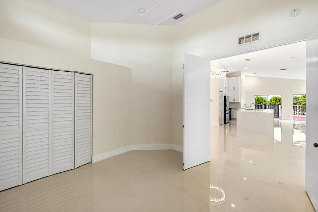 17277 Hampton Boulevard, Boca Raton, FL 33496