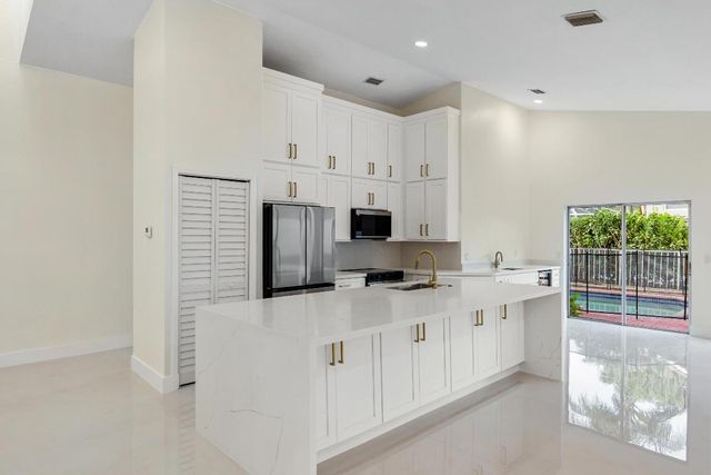 17277 Hampton Boulevard, Boca Raton, FL 33496