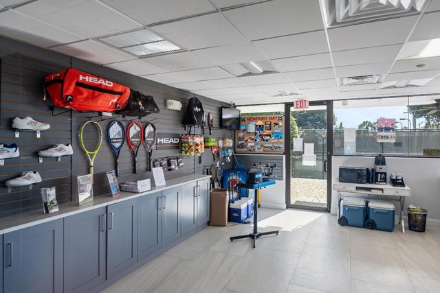 17277 Hampton Boulevard, Boca Raton, FL 33496