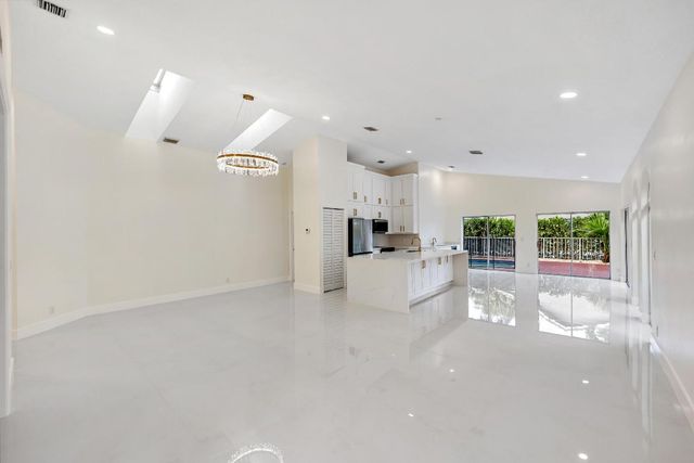 17277 Hampton Boulevard, Boca Raton, FL 33496