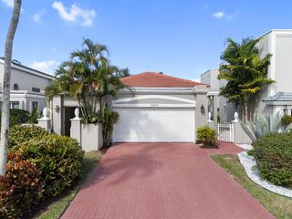 17277 Hampton Boulevard, Boca Raton, FL 33496