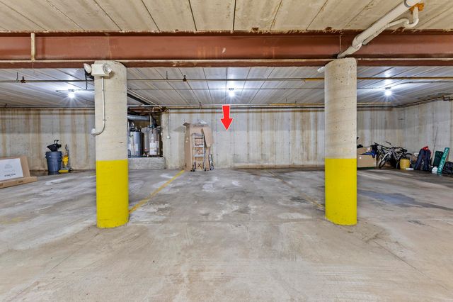 400 Sturdy Road 5b, Valparaiso, IN 46383