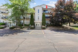 400 Sturdy Road 5b, Valparaiso, IN 46383