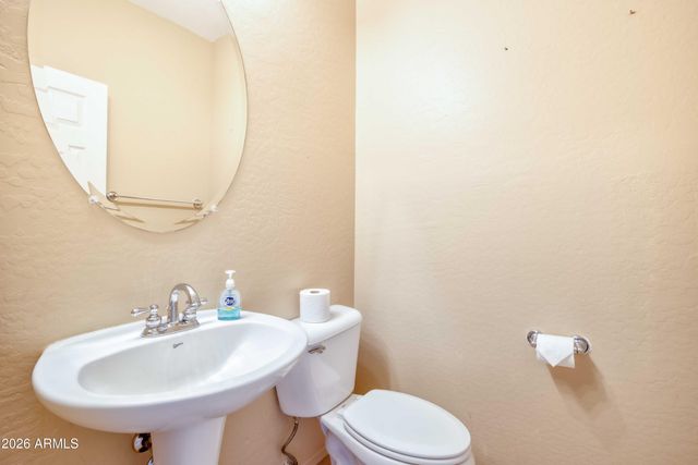 15273 W ROANOKE Avenue, Goodyear, AZ 85395