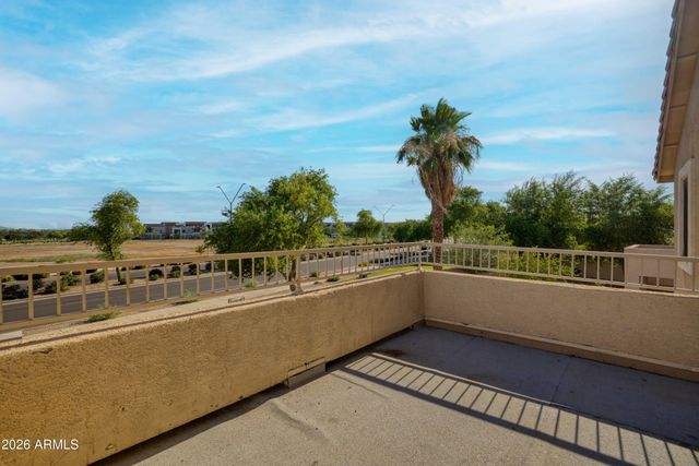 15273 W ROANOKE Avenue, Goodyear, AZ 85395