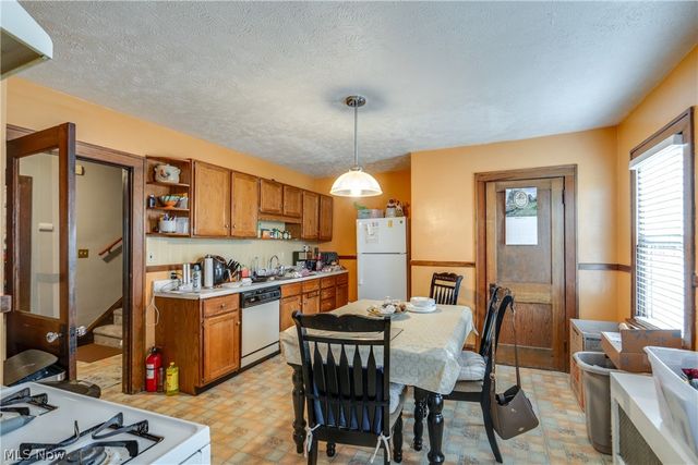 21840 Miller Avenue, Euclid, OH 44119