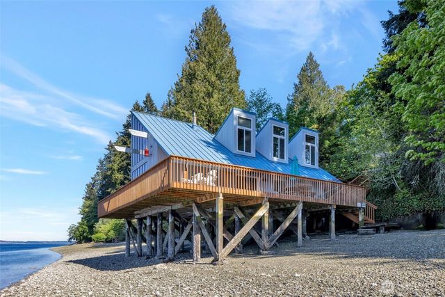 11901 Larson Road, Anderson Island, WA 98303