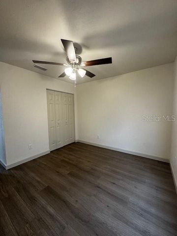 76 FISHER WAY TRAIL, Ocklawaha, FL 32179