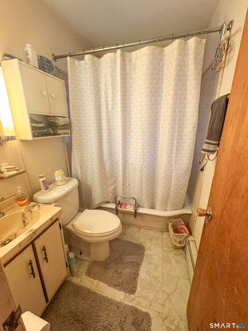 109 Barclay Street, Bridgeport, CT 06610