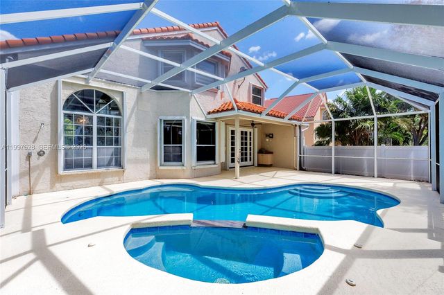 10974 N Danbury Way, Boca Raton, FL 33498