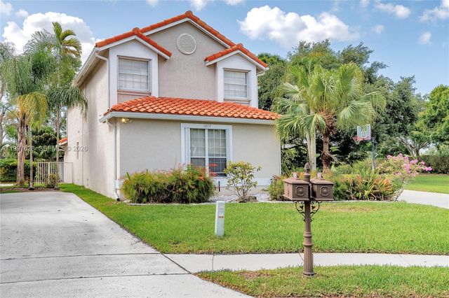 10974 N Danbury Way, Boca Raton, FL 33498