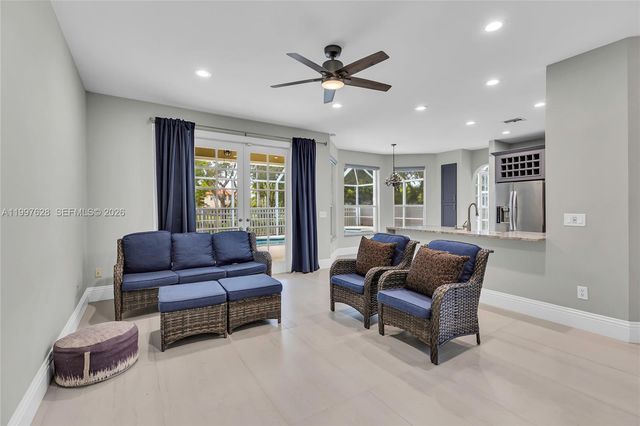 10974 N Danbury Way, Boca Raton, FL 33498