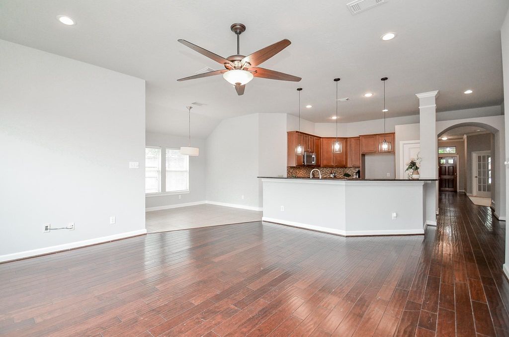 Image 18 of property listing at 19007 Logan Star Court, Richmond, TX 77407