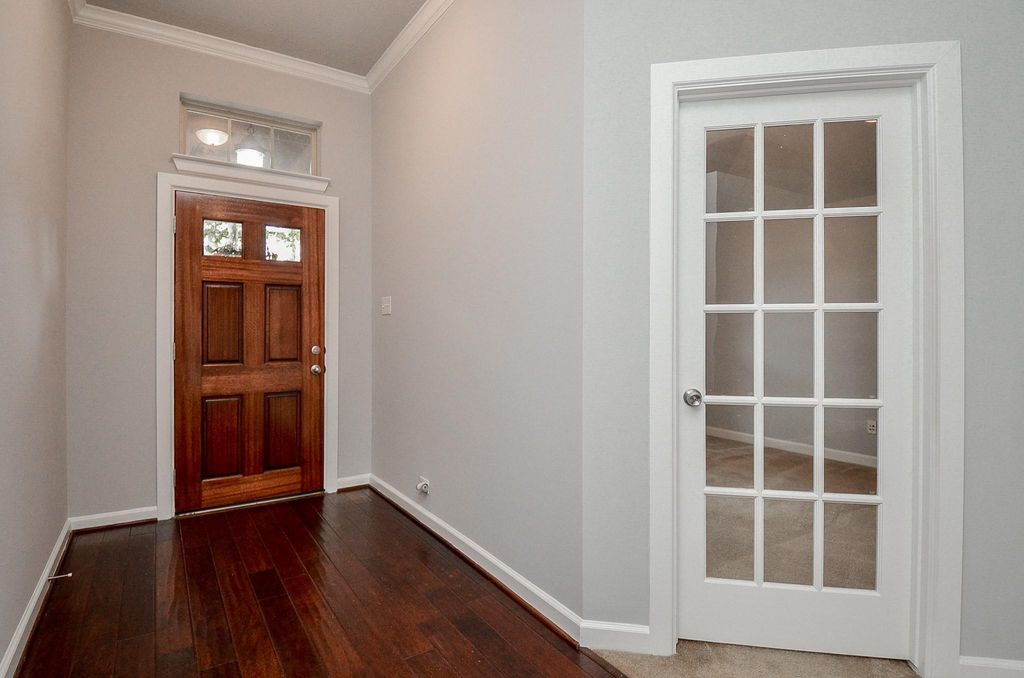 Image 8 of property listing at 19007 Logan Star Court, Richmond, TX 77407