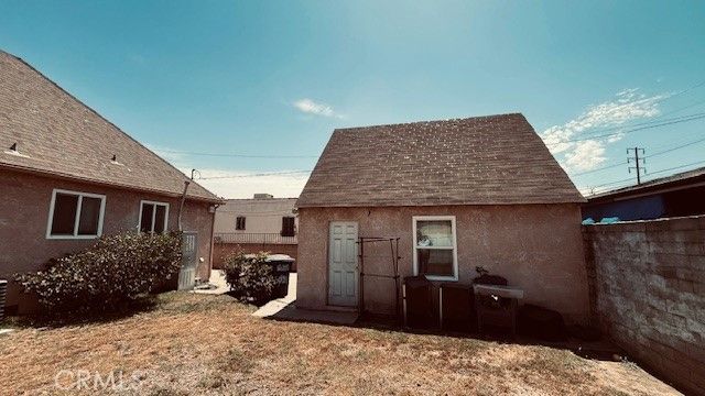 6014 Hereford, Los Angeles, CA 90022