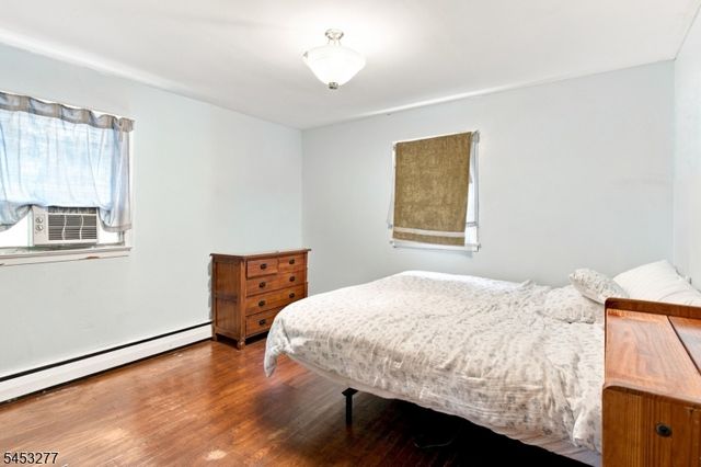 97 Elberon Ave, Hawthorne Boro, NJ 07506