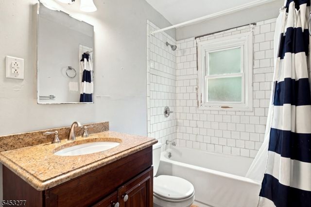 97 Elberon Ave, Hawthorne Boro, NJ 07506