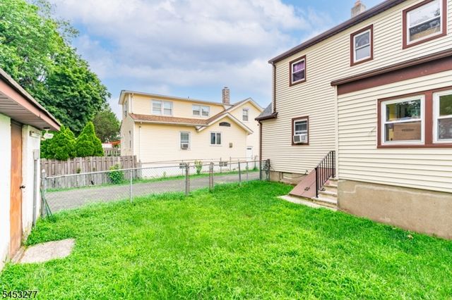97 Elberon Ave, Hawthorne Boro, NJ 07506