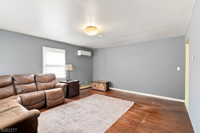 97 Elberon Ave, Hawthorne Boro, NJ 07506