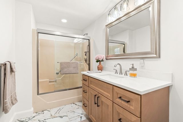 115 Washington Street 2A, Winchester, MA 01890