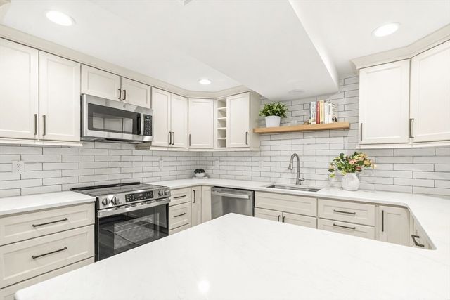 115 Washington Street 2A, Winchester, MA 01890