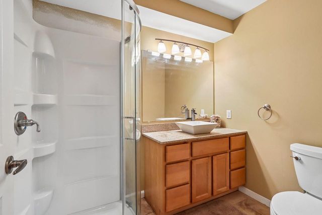 8570 Whitney DRIVE, Oak Creek, WI 53154