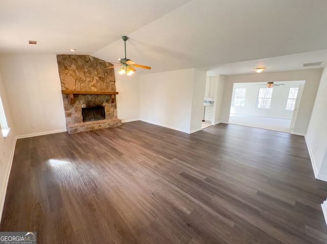 2582 Ramblewood Court, Acworth, GA 30102