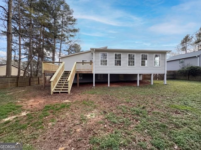 2582 Ramblewood Court, Acworth, GA 30102