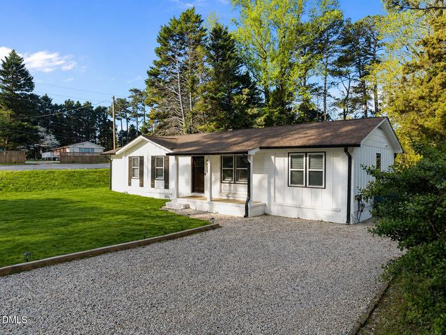 6901 Baywood Drive, Raleigh, NC 27613