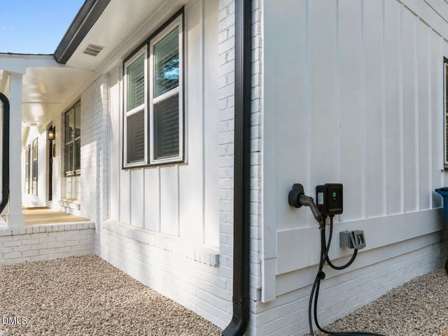 6901 Baywood Drive, Raleigh, NC 27613