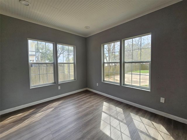 1023 Meyer Street, Sealy, TX 77474