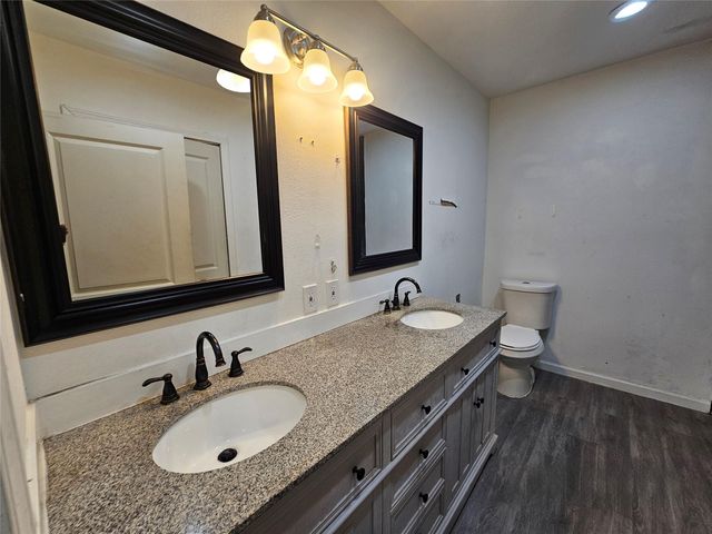 1023 Meyer Street, Sealy, TX 77474