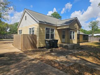 1023 Meyer Street, Sealy, TX 77474