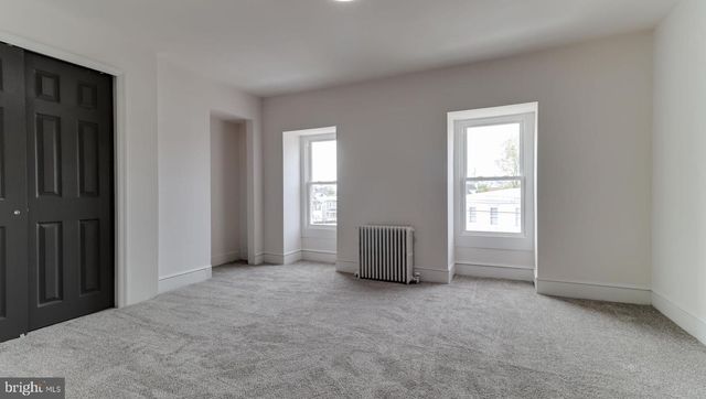 236 N BROADWAY, Gloucester City, NJ 08030